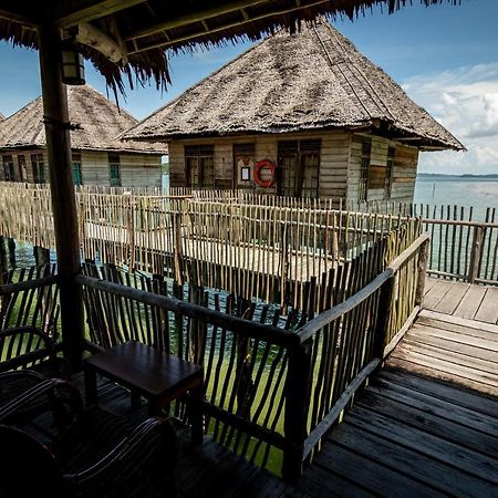 Telunas Beach Resort Sugi ภายนอก รูปภาพ