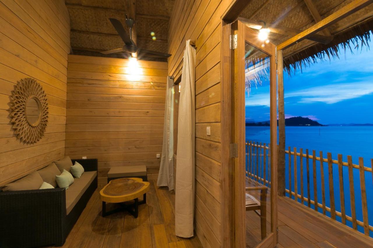 Telunas Beach Resort Sugi ภายนอก รูปภาพ