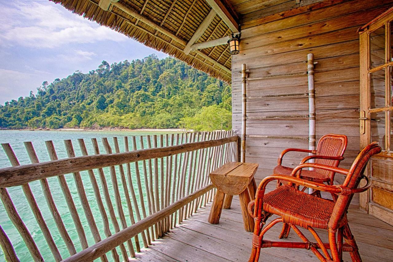 Telunas Beach Resort Sugi ภายนอก รูปภาพ