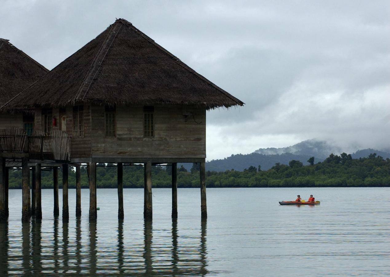 Telunas Beach Resort Sugi ภายนอก รูปภาพ